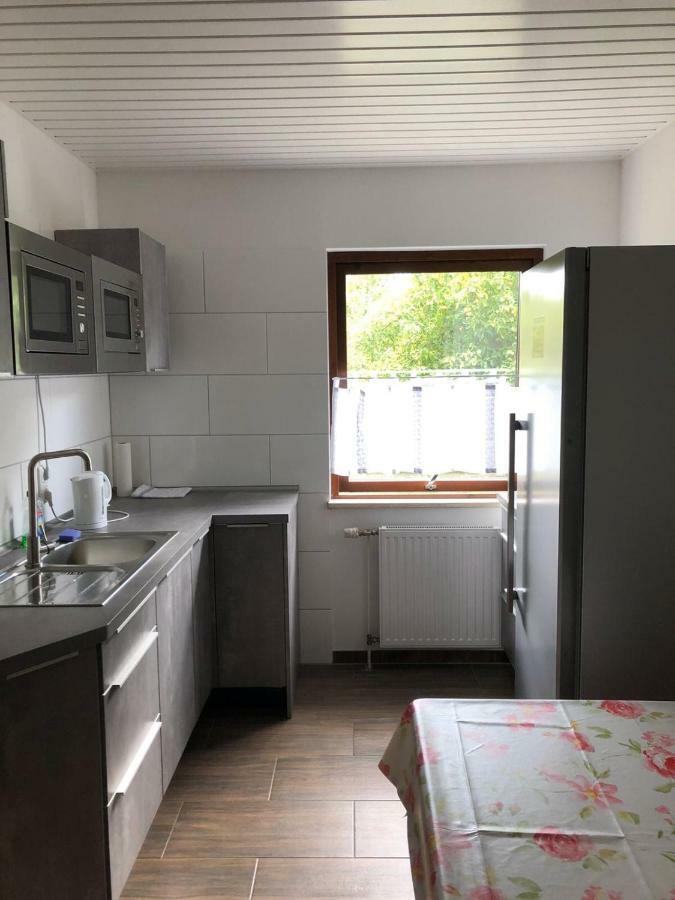 Pension ,,Vier Tore" Neubrandenburg Buitenkant foto